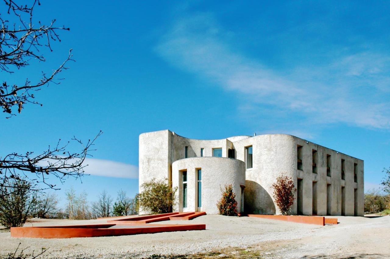 Maison De 6 Chambres Avec Piscine Privee Jardin Amenage Et Wifi A Mane Mane  Exterior foto